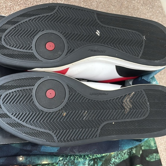 Reebok DJ - Picture 6 of 7